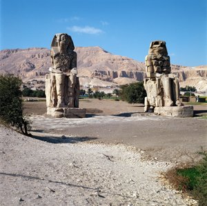 I Colossi di Memnone, statue di Amenhotep III, c.1375-1358 a.C.